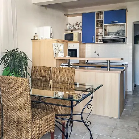 Σπίτι διακοπών Stunning In - Supetar With Wifi *