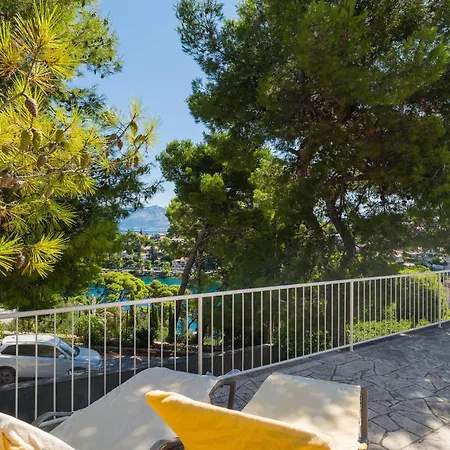 2 Bedroom In - Supetar Splitska