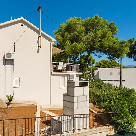 2 Bedroom In - Supetar Dom wakacyjny Splitska